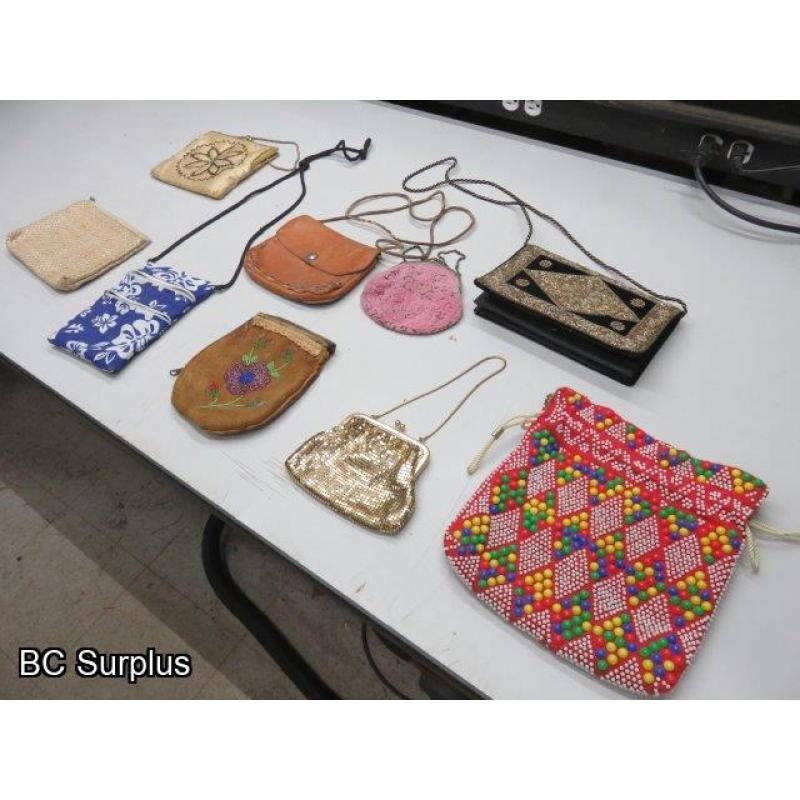 T-716: Vintage Purses & Clutches – Some Beaded – 9 Items